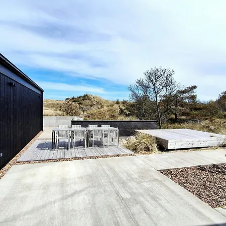 Architectural Peach And Minimalism In The Dunes Dom wakacyjny