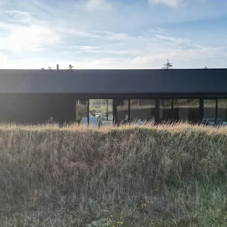 Architectural Peach And Minimalism In The Dunes Holiday home *