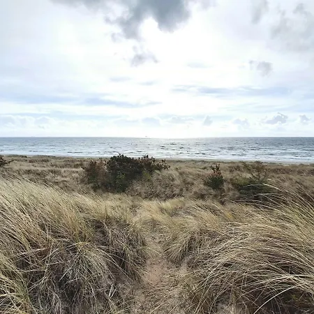 Architectural Peach And Minimalism In The Dunes *